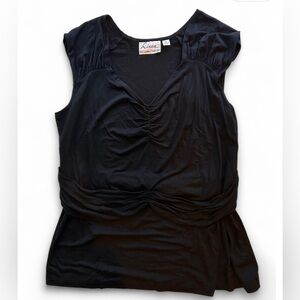 Vintage / Y2K Linea by Louis Del’Olio Black Cap Sleeve Top Ruffles